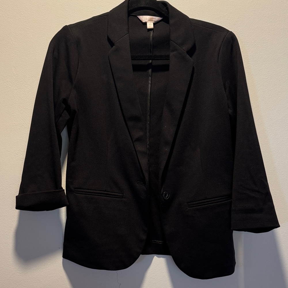 LC Lauren Conrad Classic Black Blazer